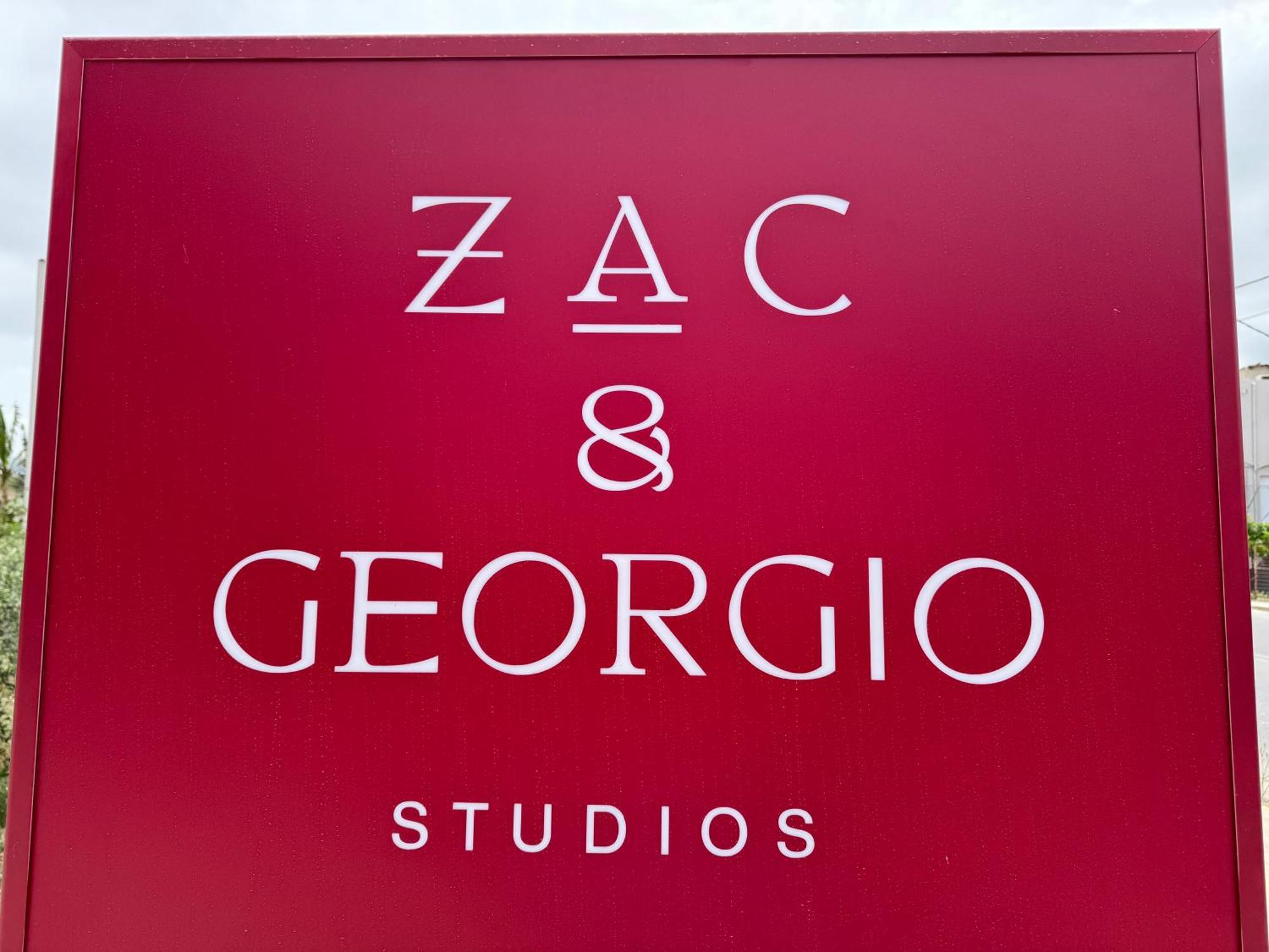 Zac & Georgio Studios "Ex Imperial Studios" Gazi Extérieur photo